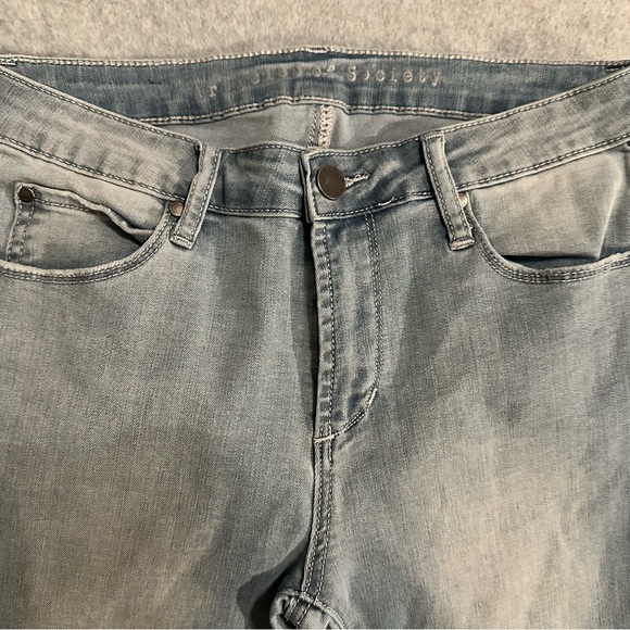 Articles of Society light wash raw hem jeans size 27 - Picture 4 of 6